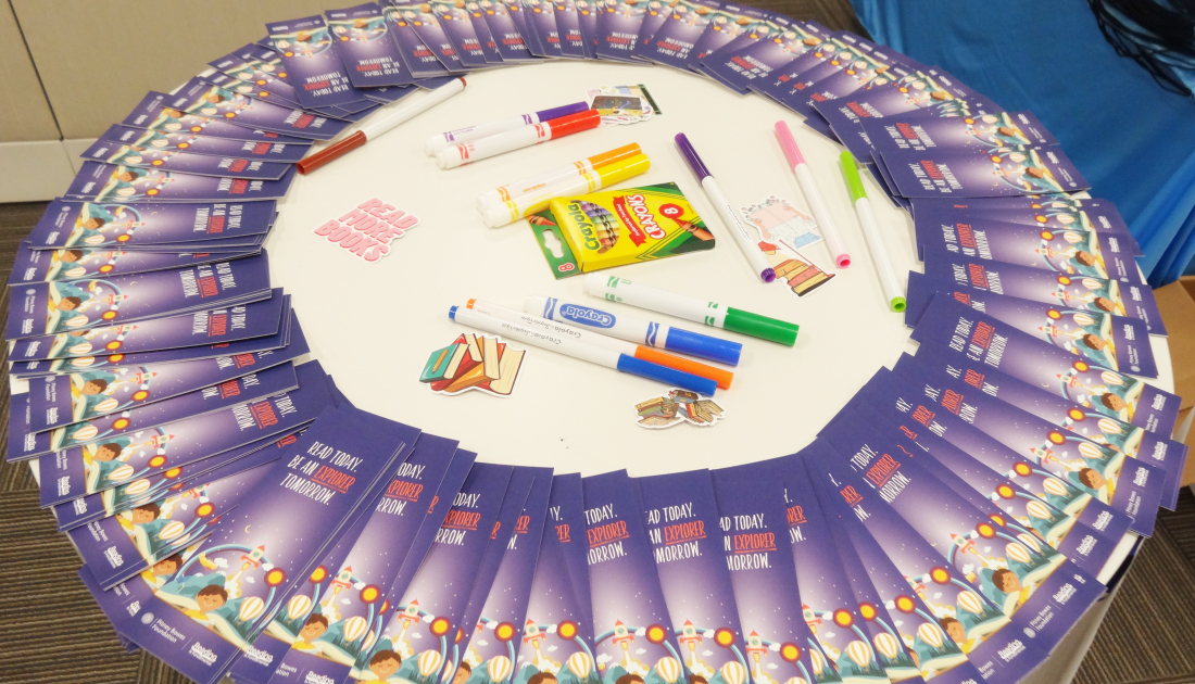 Table with bookmarks