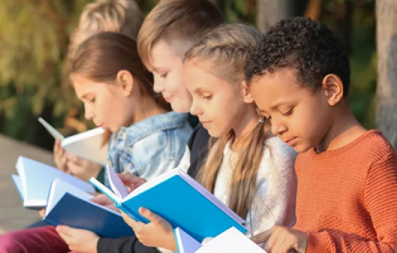 Kids reading books